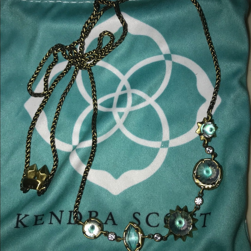 SOLD Kendra Scott Janet choker SOLD